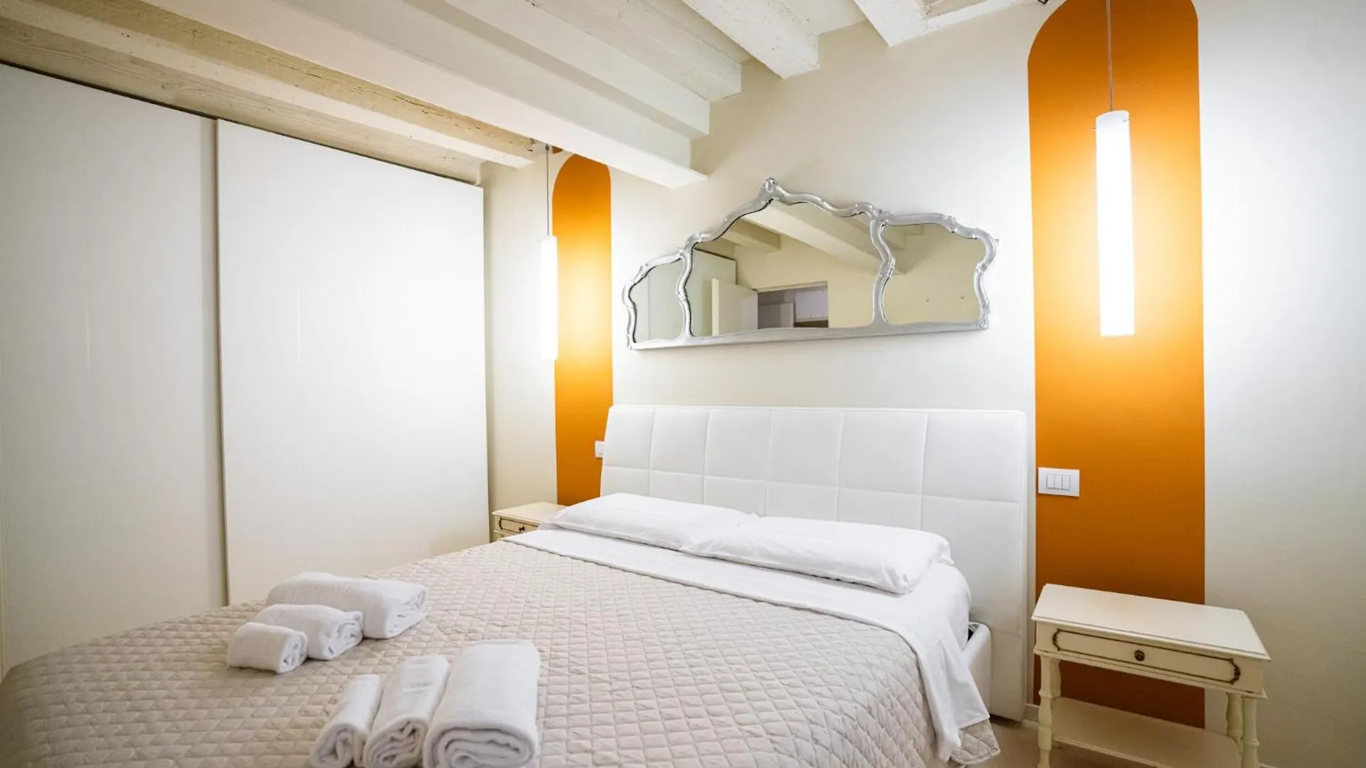 ***  Relais La Torre Guest House Verona Italy