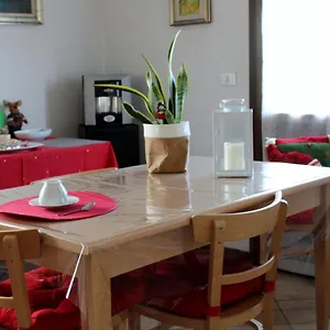 B. & B. Nabucco , Parma Italien