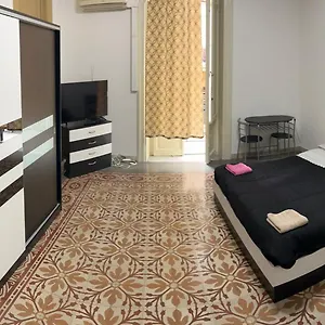 https://one-more-night.palermohotels.org