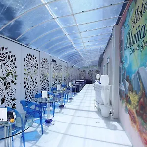 https://hotel-blumarin.hotelslidodijesolo.com